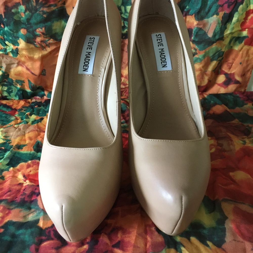 Platform heels - Picture 2 of 4